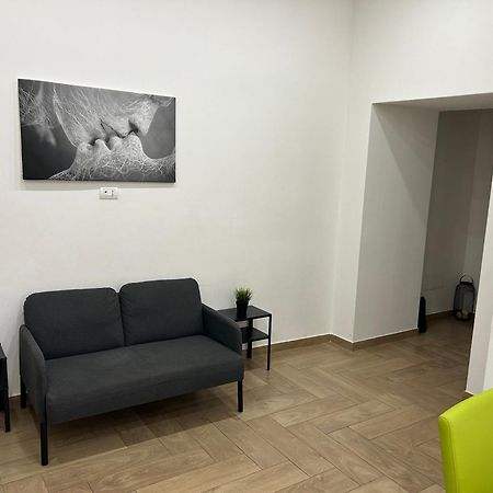Airport Security 161 Apartment Napoli Bagian luar foto