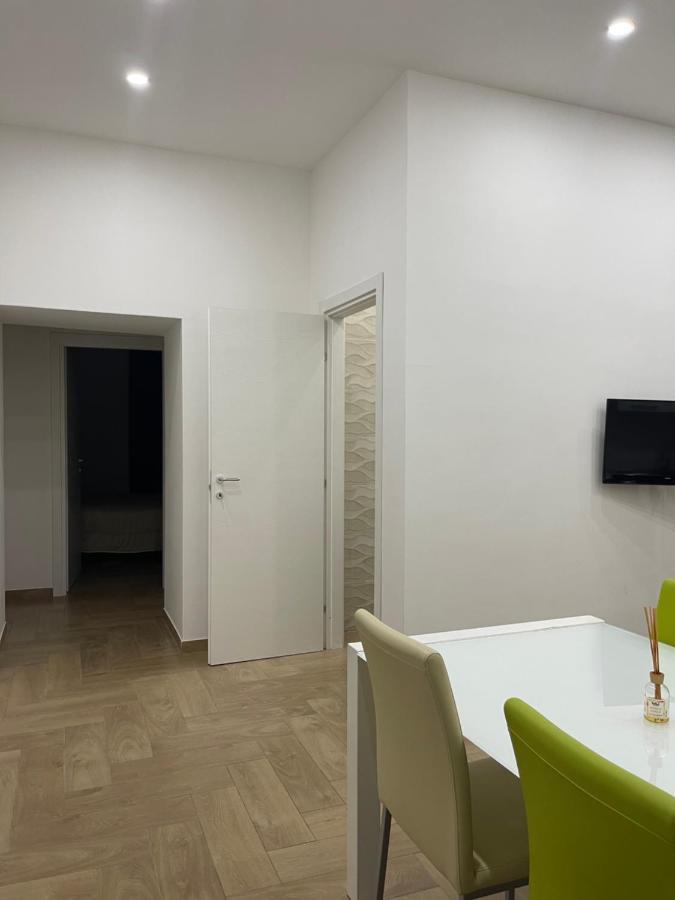 Airport Security 161 Apartment Napoli Bagian luar foto