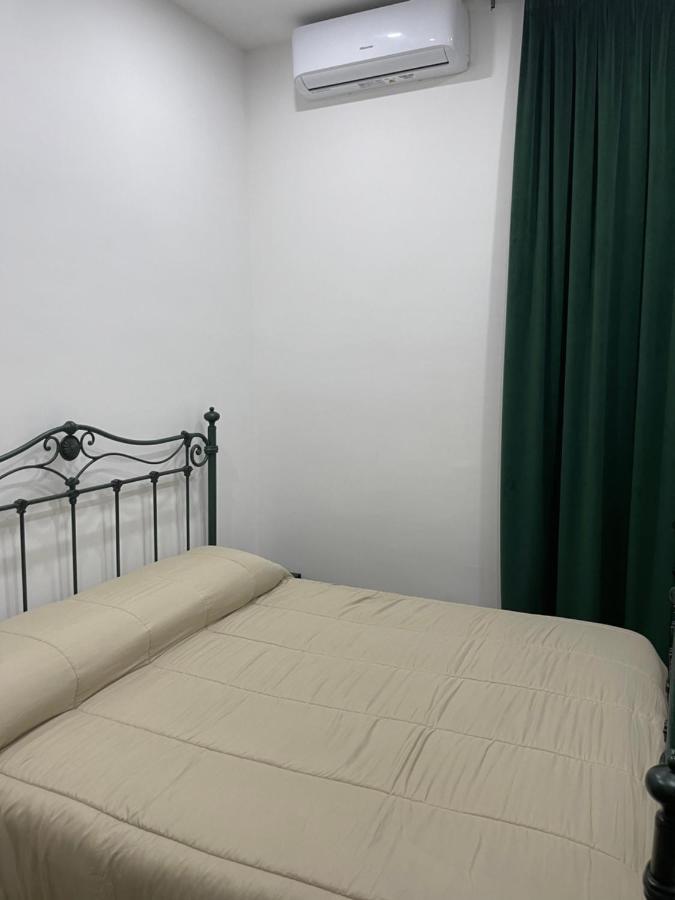 Airport Security 161 Apartment Napoli Bagian luar foto